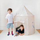 Tente de jeu château en tissu recyclé - Terrazzo beige - 3 Sprouts - Boutique LeoLudo