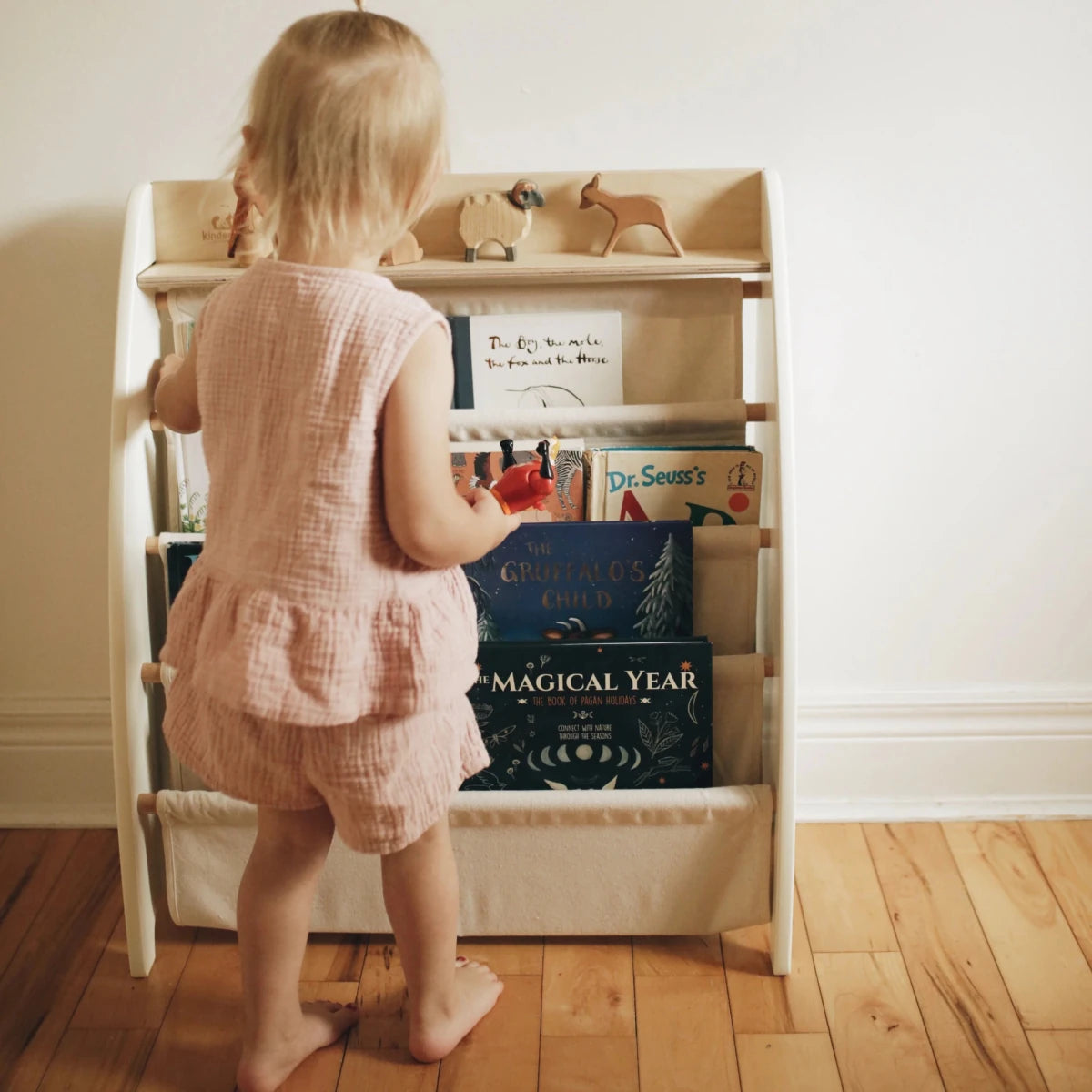 Bibliothèque Sling montessori en bois – Kinderfeets - Meubles - Boutique LeoLudo - Kinderfeets