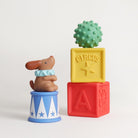 Blocs sensoriels bébé à empiler – Itzy Blocks™ Cirque -Jouets d'éveil- Boutique LeoLudo-Itzy Ritzy Canada