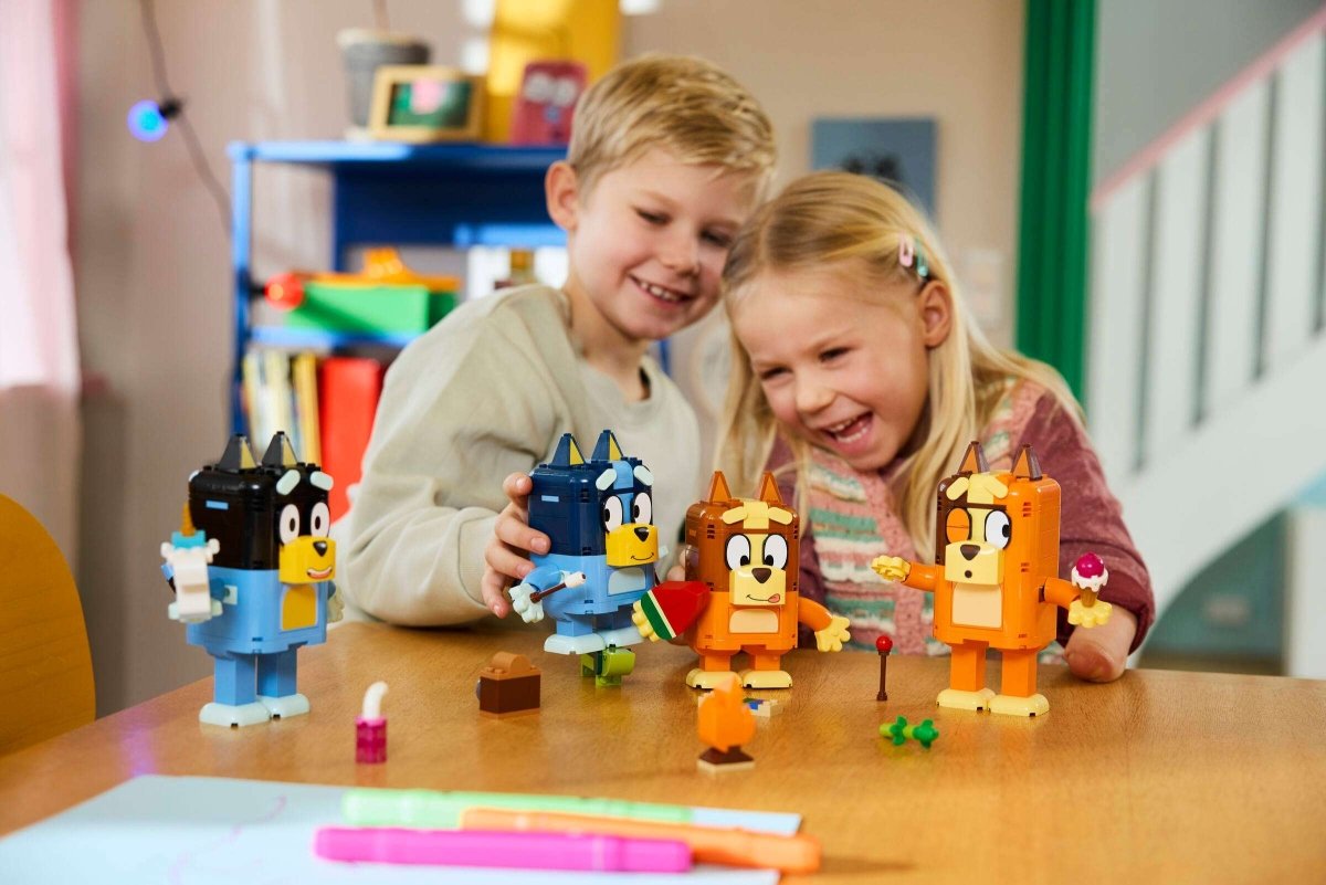 Bluey - Famille à construire (466 pcs.) – LEGO® -Ensembles de jeu- Boutique LeoLudo-LEGO