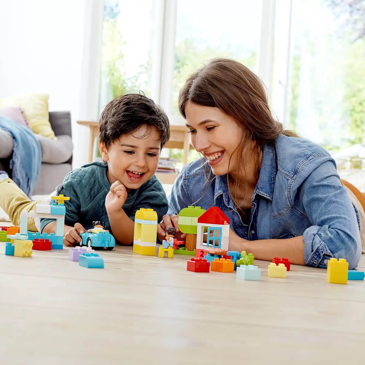 Boîte de briques LEGO Duplo (65 pcs. + 2 figurines) - Jeux de construction - Boutique LeoLudo - LEGO