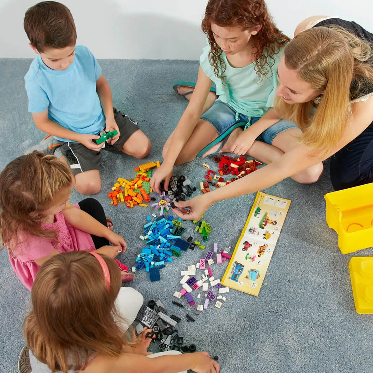 Boîte de briques LEGO Large Creative (790 pcs.) - Jeux de construction - Boutique LeoLudo - LEGO