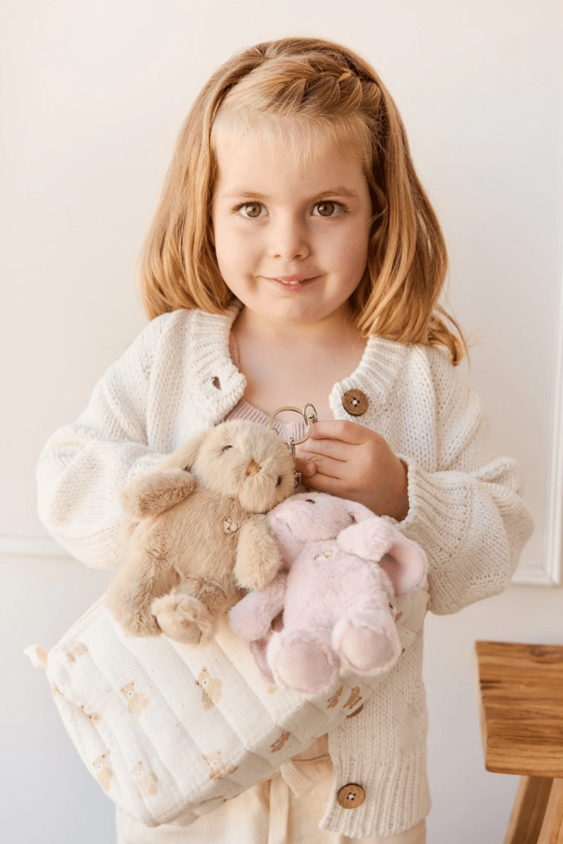 Breloque pour sac - Pénélope le lapin - Caramel - Snuggle Bunnies - Peluches - Boutique LeoLudo - Snuggle Bunnies