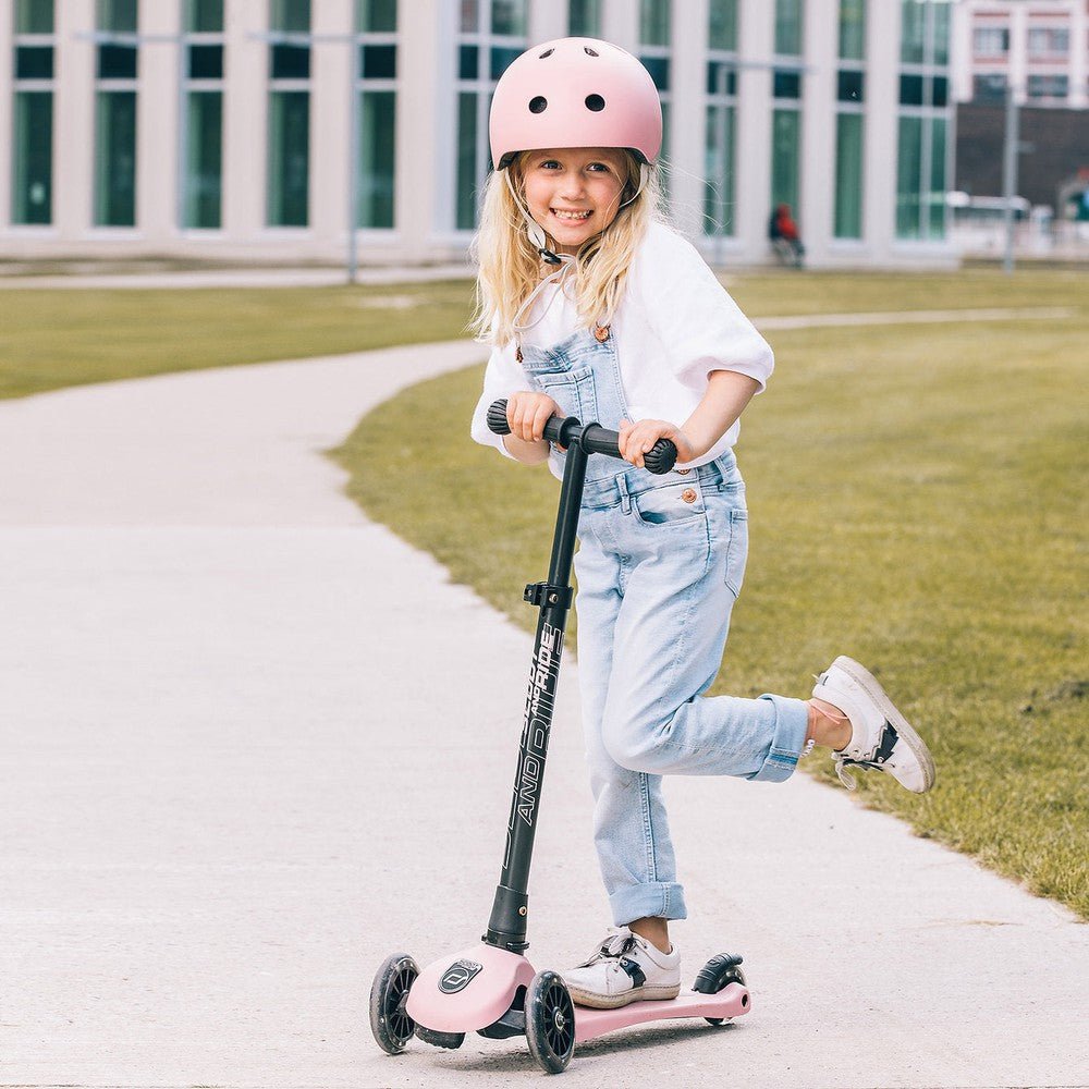 Casque Rose Taille S-M, Confortable et Stylé Jeux d'extérieur Boutique LeoLudo