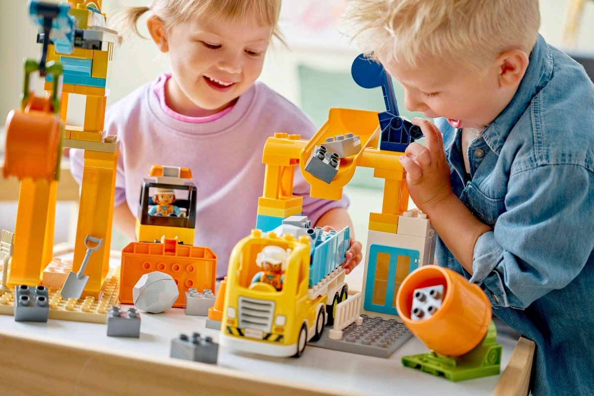 Chantier de construction et véhicules 3 - en - 1 – LEGO DUPLO (84 pcs) - Ensembles de jeu - Boutique LeoLudo - LEGO