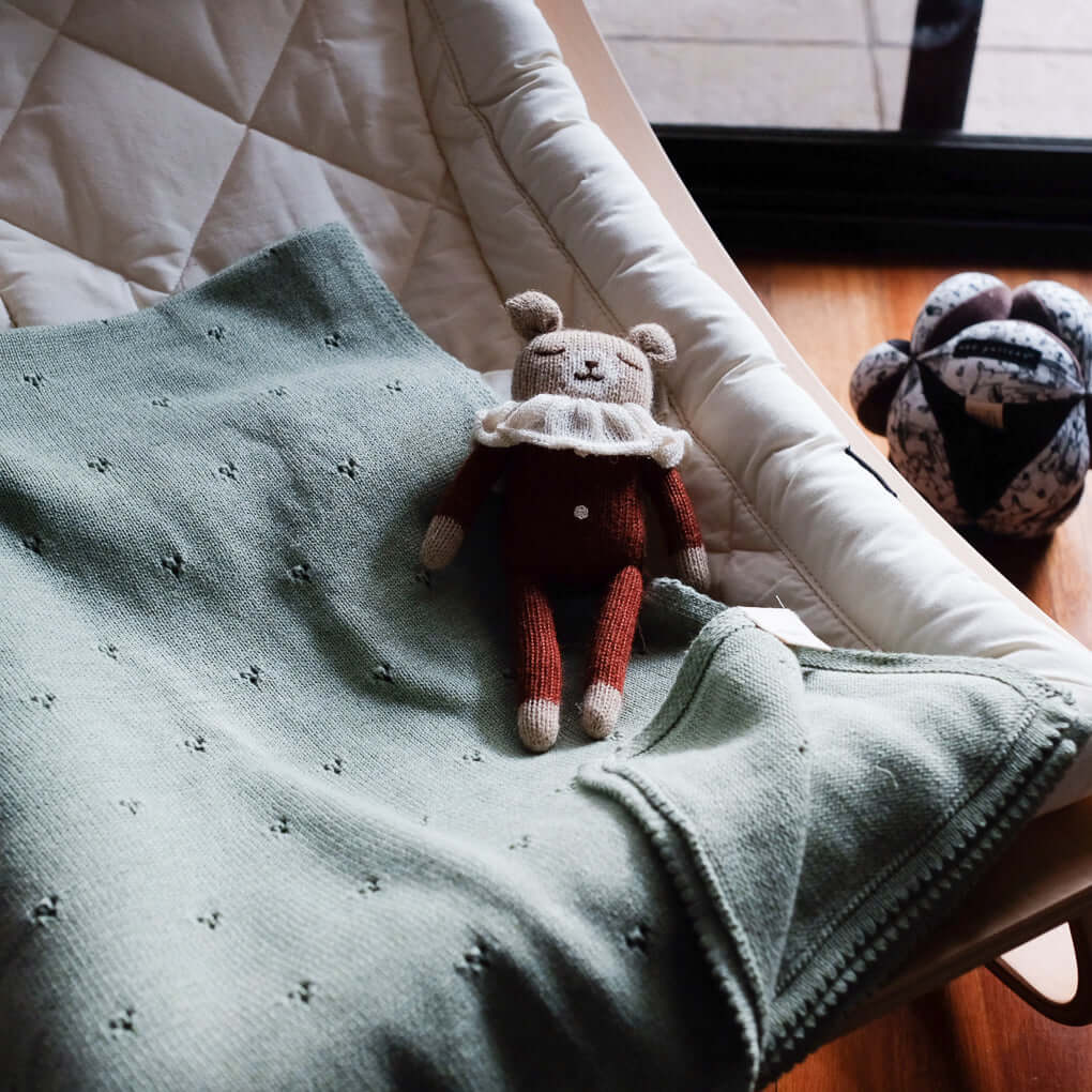 Couverture pointelle de bébé en tricot - Mélange Sauge-Mushie-Boutique LeoLudo