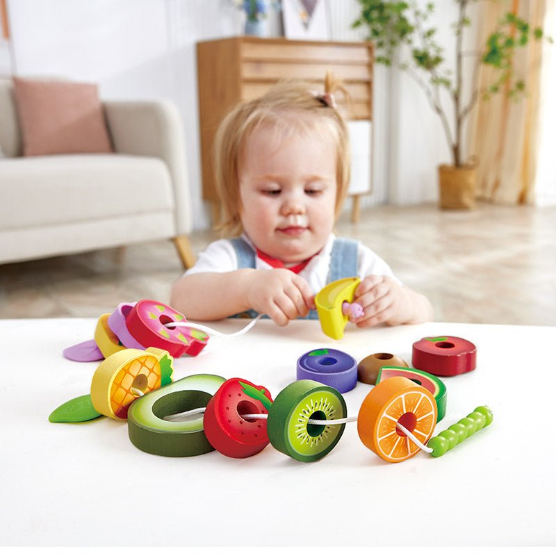 Festin de fruits de chenille - Jeux de motricité fine - Boutique LeoLudo - Hape