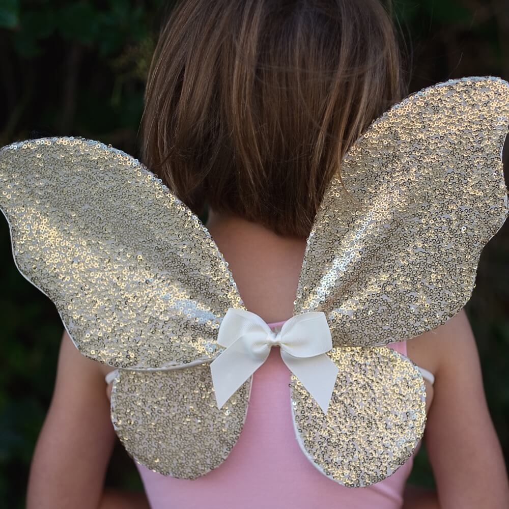 Jupe, ailes et baguette Gracieuse à paillettes d'or - Costumes - Boutique LeoLudo - Great Pretenders