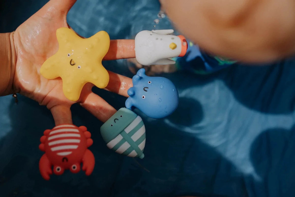 Marionnettes Itzy Bitzy Puppets™ – Jouets de bain et d’histoires -Jouets d'éveil- Boutique LeoLudo-Itzy Ritzy Canada