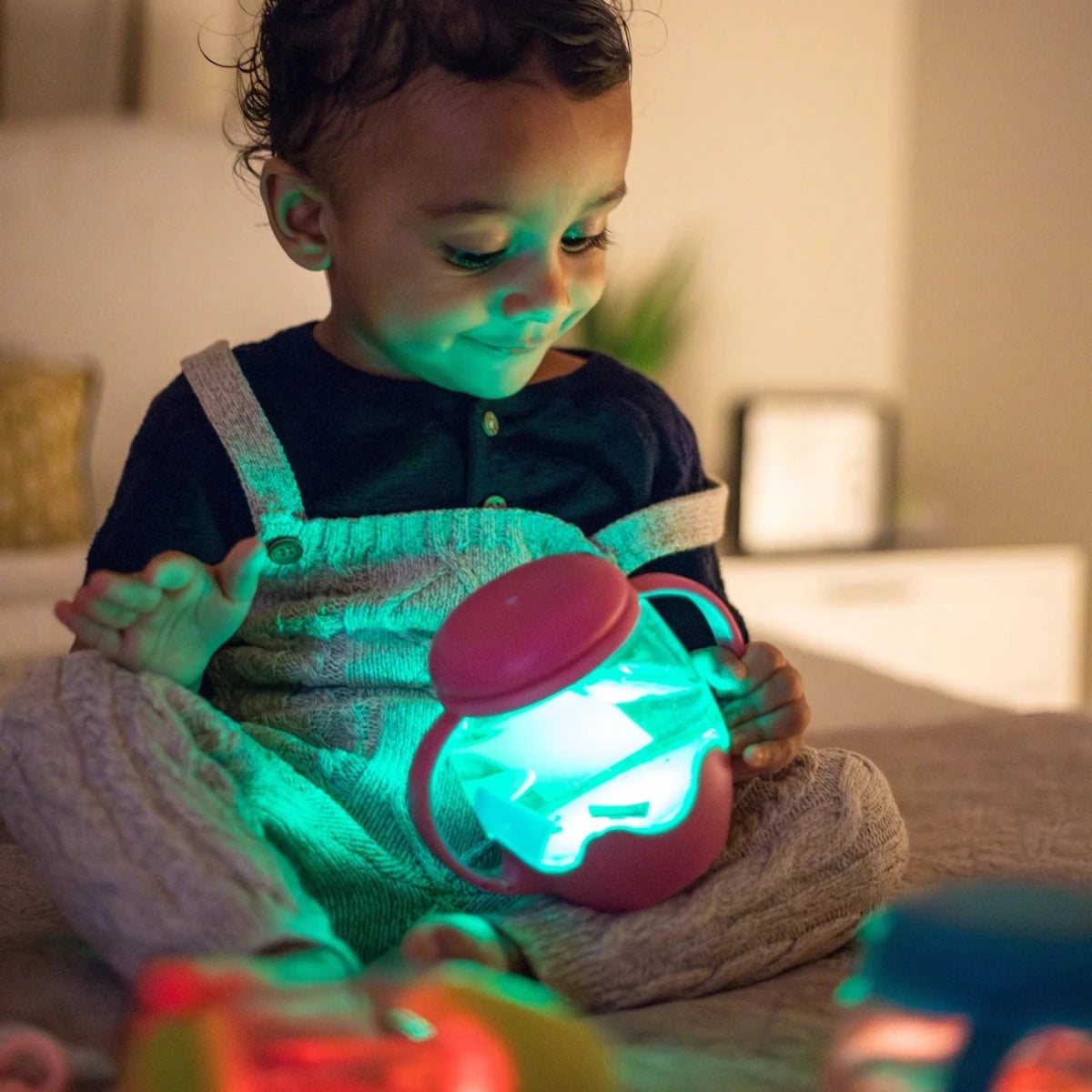 Mini Pot Sensoriel Lumineux Glo Pals - Jeux de motricité fine - Boutique LeoLudo - Glo Pals