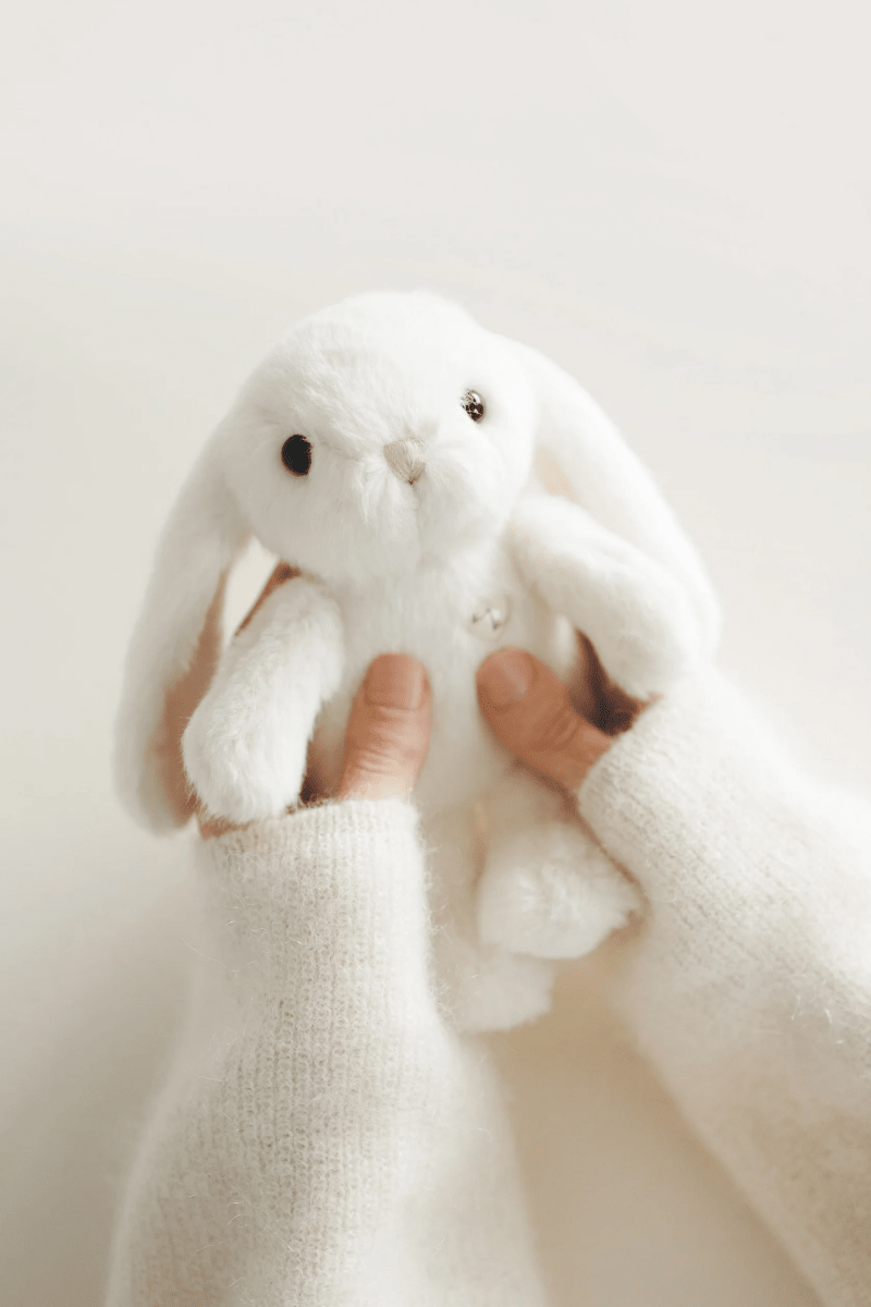 Peluche Pénélope le lapin 15cm - Marshmallow - Snuggle Bunnies -Peluches- Boutique LeoLudo-Snuggle Bunnies