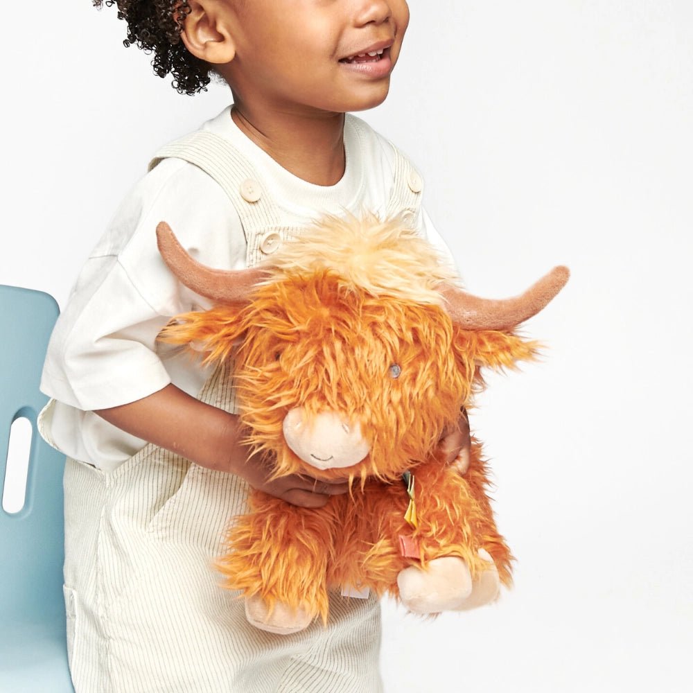 Peluche sensorielle bébé – Wyatt le Highland Cow -Peluches- Boutique LeoLudo-Itzy Ritzy Canada