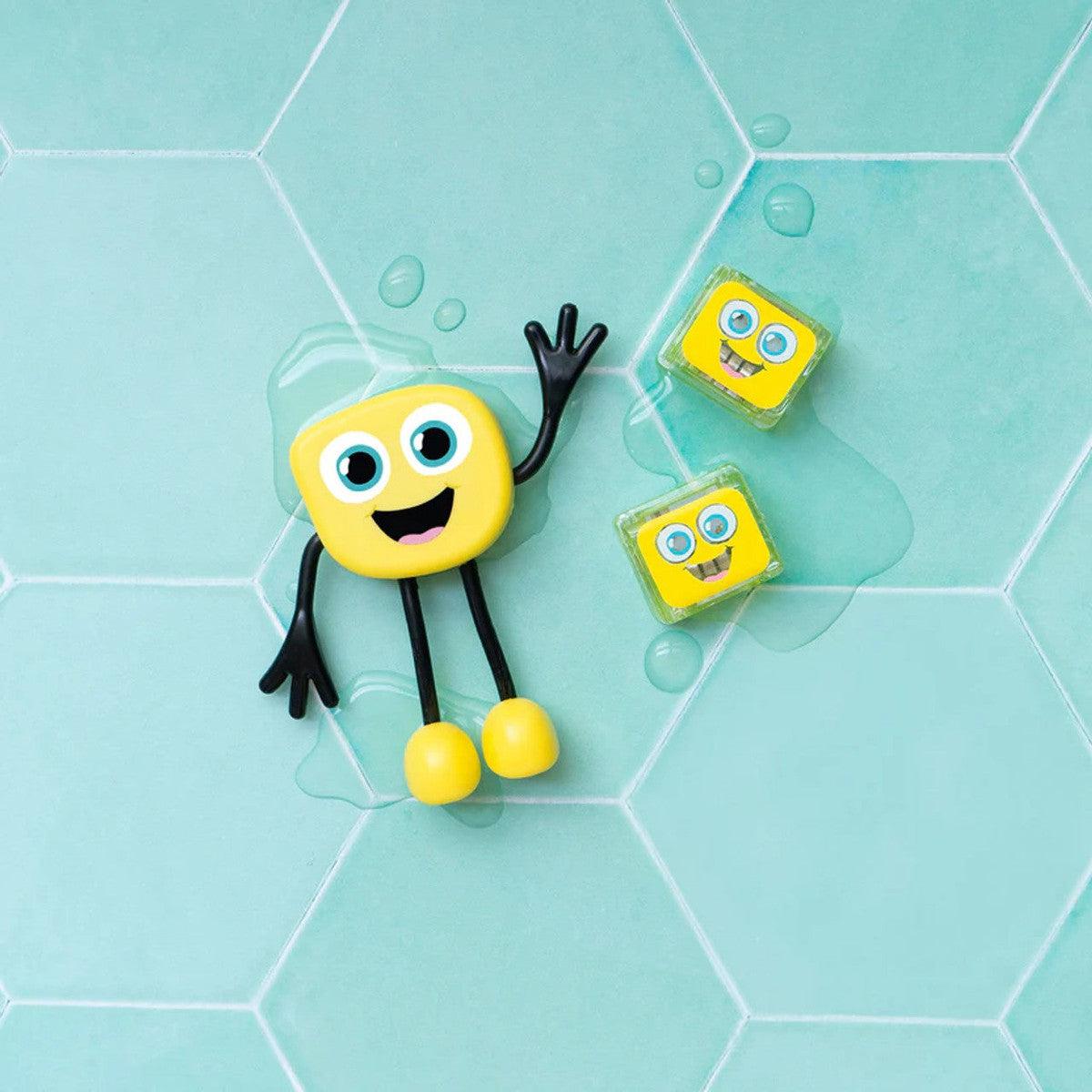 Personnage + cubes lumineux pour le bain Glo Pals - Alex (jaune) - Jouets de bain - Boutique LeoLudo - Glo Pals