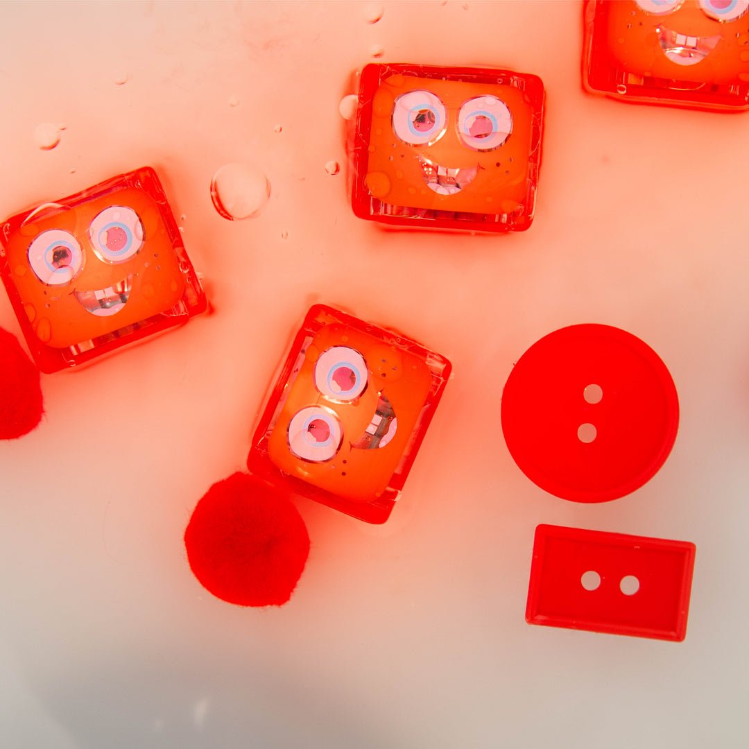 Personnage + cubes lumineux pour le bain - Sammy (rouge) - Jouets de bain - Boutique LeoLudo - Glo Pals