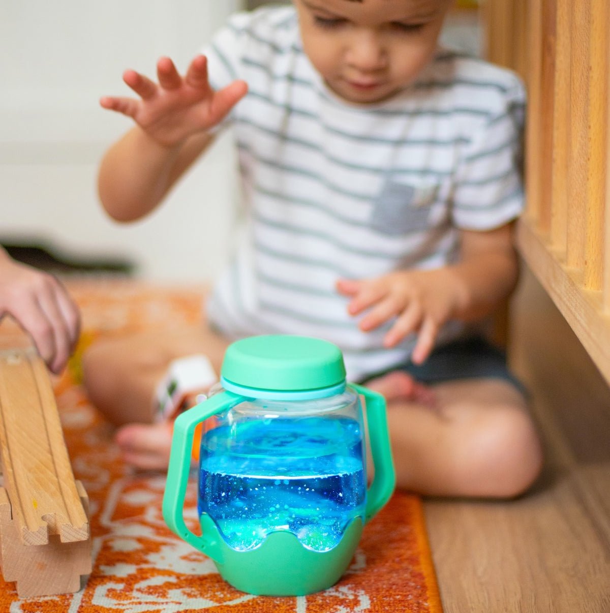 Pot lumineux sensoriel - Jeux de motricité fine - Boutique LeoLudo - Glo Pals