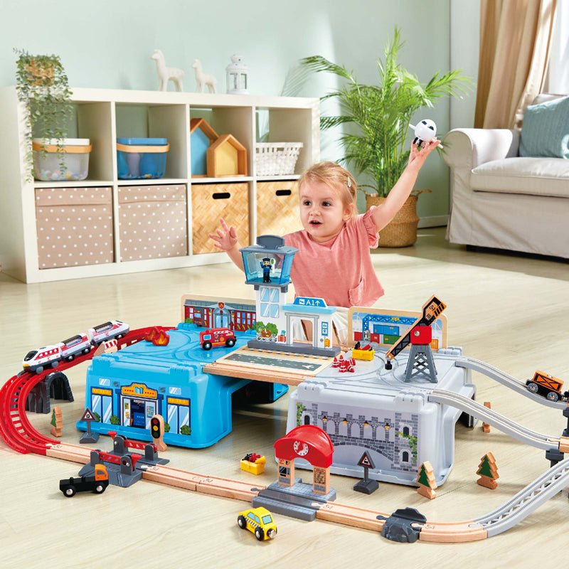Seau Super Cityscape Transport (80 pcs) - Ensembles de jeu - Boutique LeoLudo - Hape