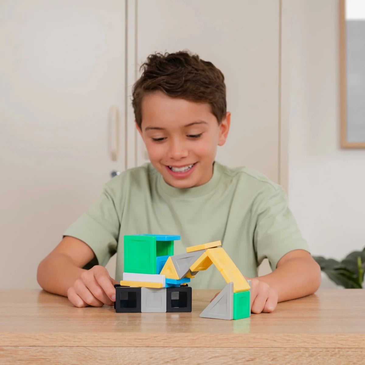 Tuiles magnétiques Connetix - Pro Build-It Vehicles Set (30 pcs) -Jeux de construction- Boutique LeoLudo-Connetix
