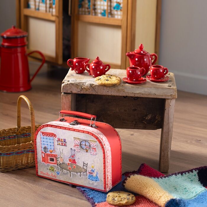 Valise dînette à pois en céramique - La grande famille - Jouets d'imitation - Boutique LeoLudo - Moulin Roty
