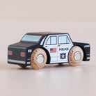 Voiture de police en bois Sam -Véhicules de jeu- Boutique LeoLudo-Le Toy Van