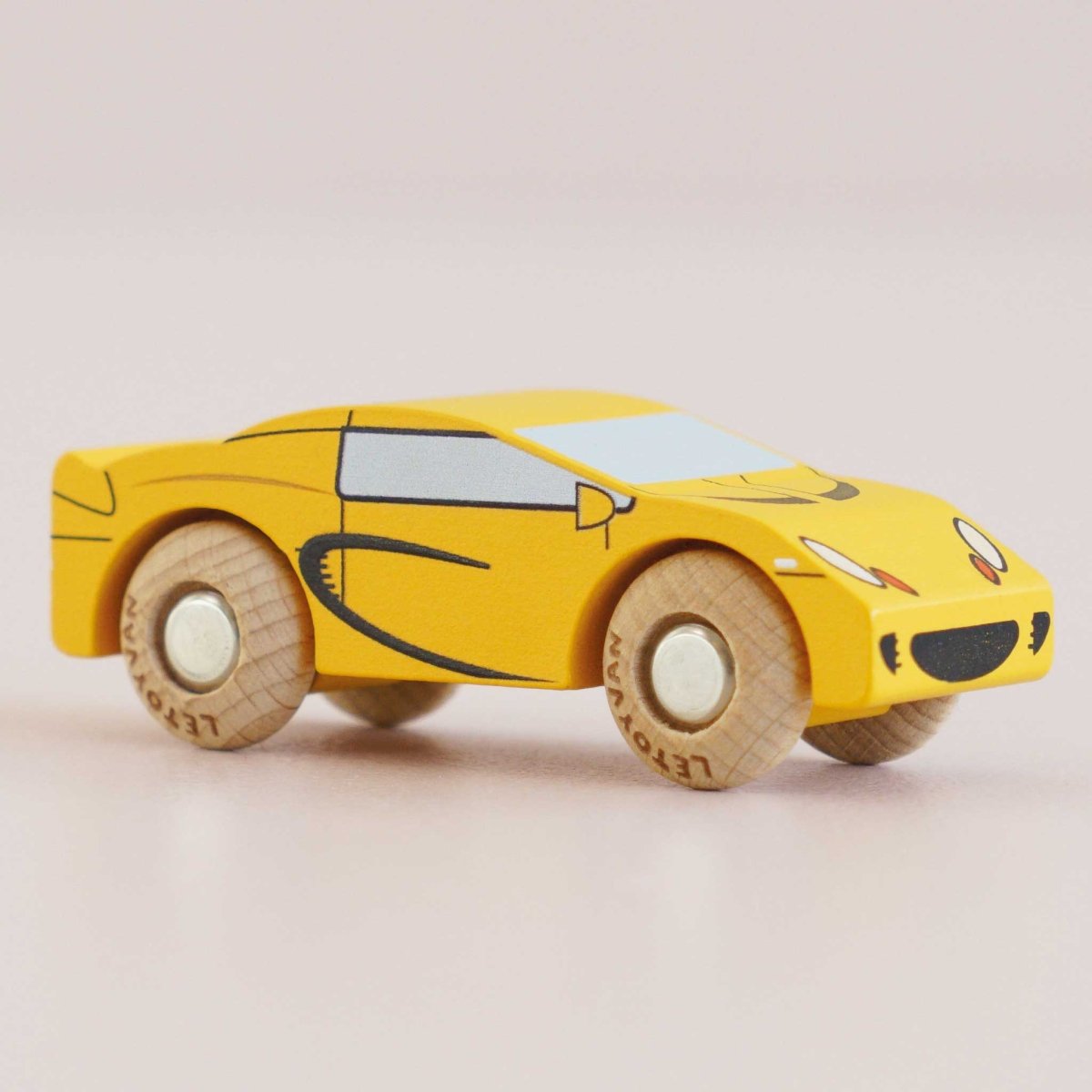 Voiture en bois Louis -Véhicules de jeu- Boutique LeoLudo-Le Toy Van