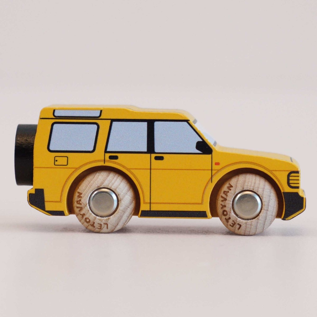 VUS en bois Riley -Véhicules de jeu- Boutique LeoLudo-Le Toy Van