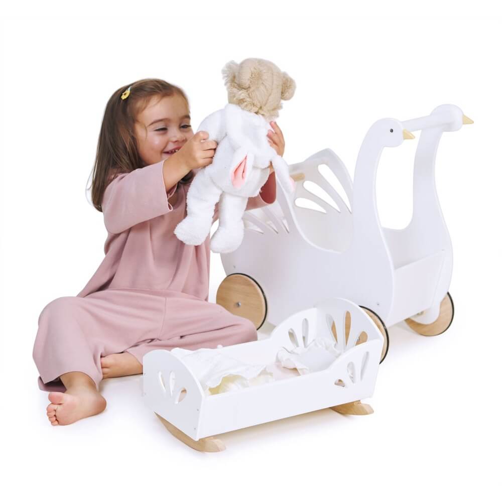 Bassinette Sweet Swan pour poupée - Accessoires poupée - Boutique LeoLudo - Tender Leaf Toys