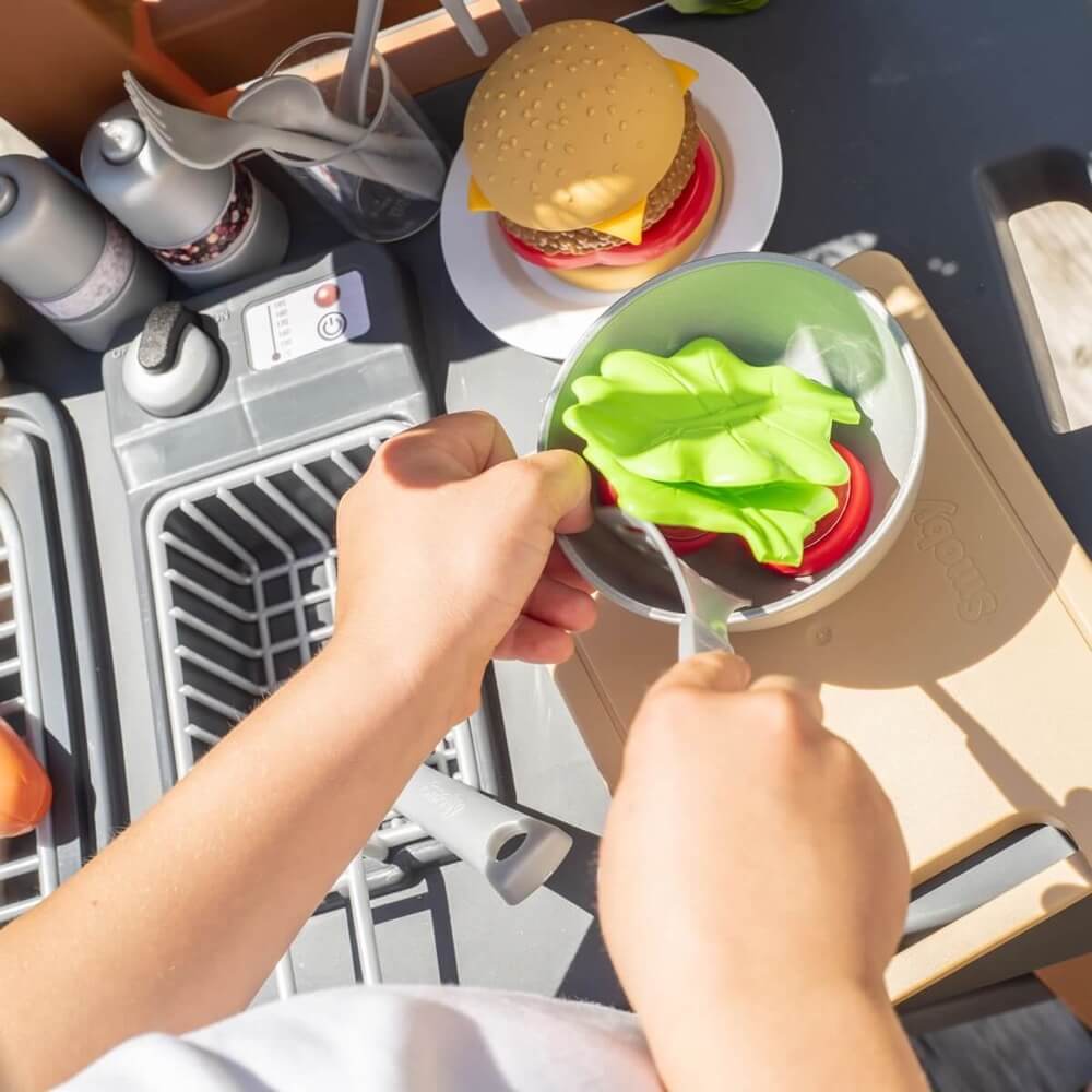BBQ et cuisine d'extérieur toute équipée (43 accessoires) - Jouets d'imitation - Boutique LeoLudo - Smoby