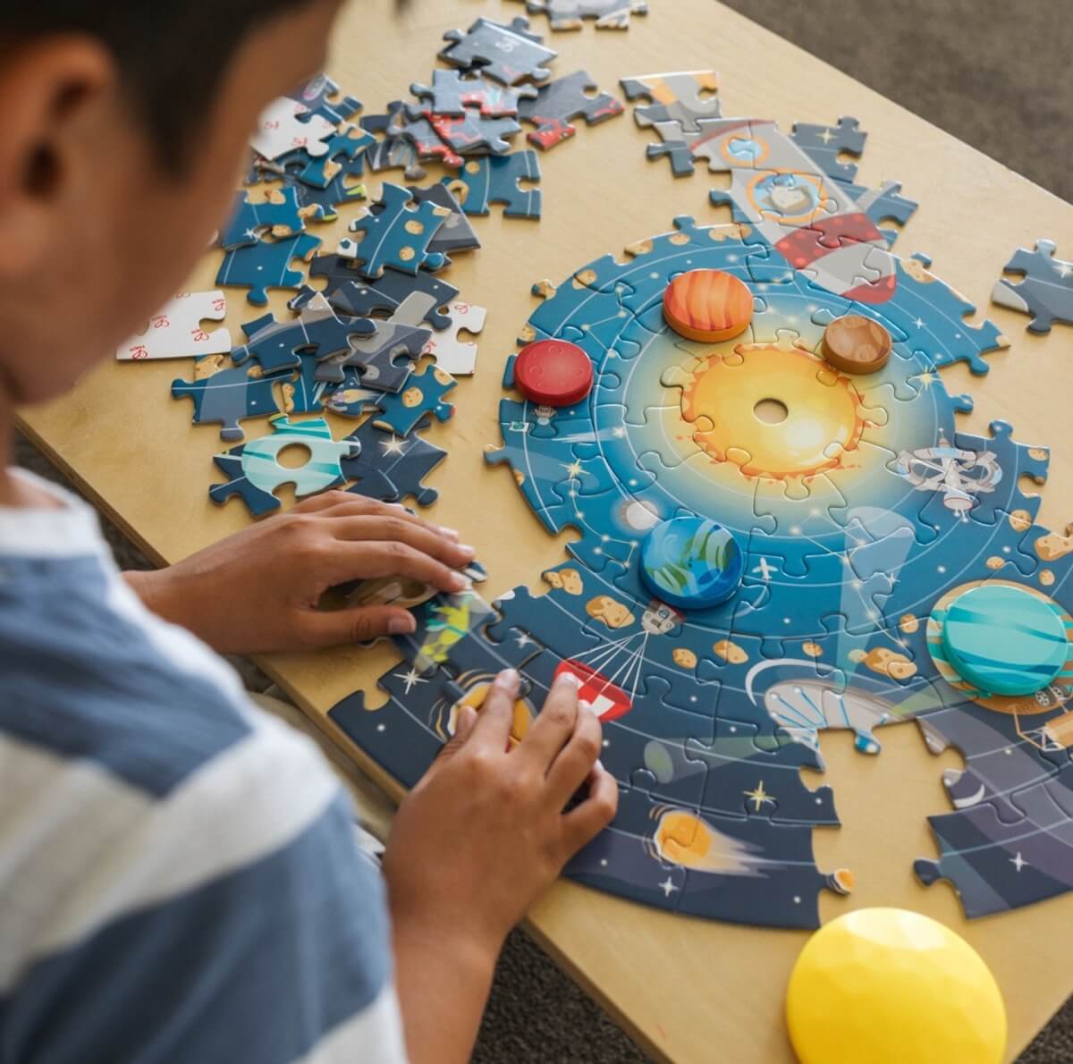 Casse tête - Système solaire (102 pcs) - Casse - têtes - Boutique LeoLudo - Hape