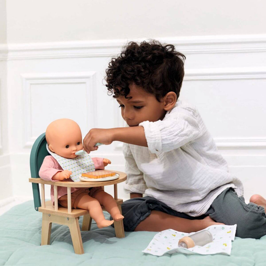 Chaise haute à barreaux pour poupée Pomea-Djeco-Boutique LeoLudo