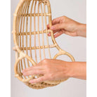 Chaise suspendue en rotin pour poupée - Accessoires poupée - Boutique LeoLudo - Poppie Toys