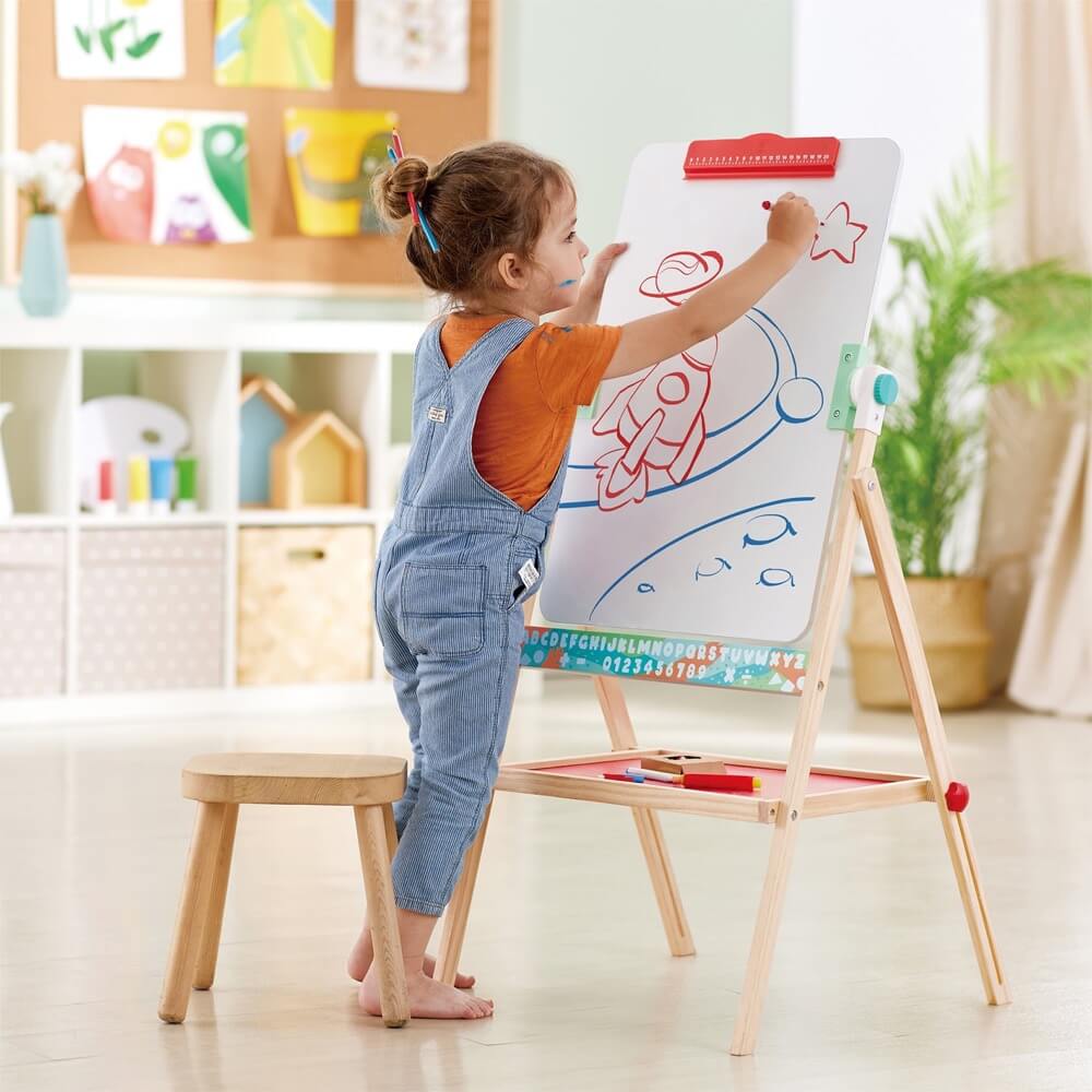 Chevalet pivotant et pliable Flip Flat avec craies + marqueurs - Art & bricolage - Boutique LeoLudo - Hape