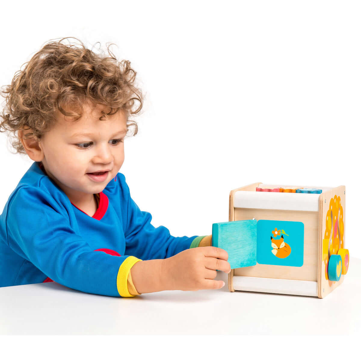 Cube d'activités Petilou - Jouets d'éveil - Boutique LeoLudo - Le Toy Van