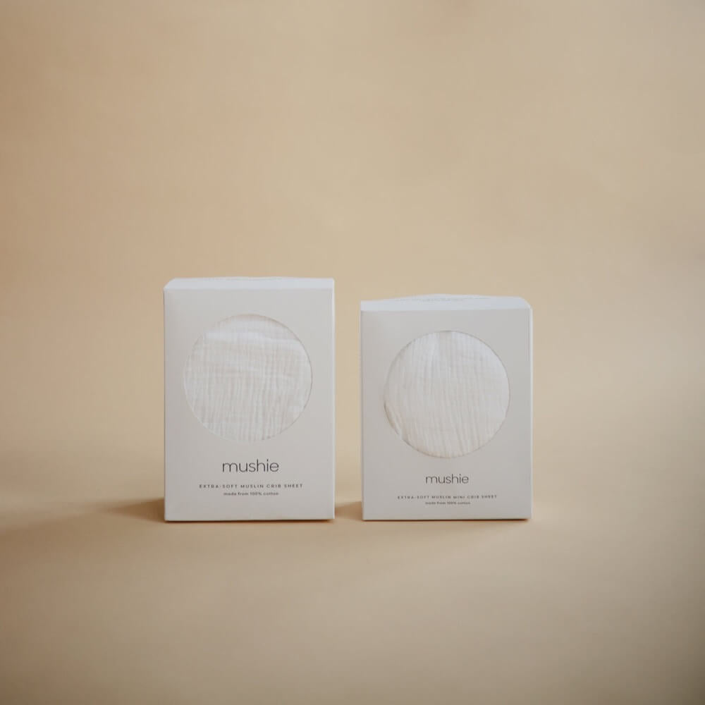Drap contour de lit de bébé en mousseline - Blanc - Literie - Boutique LeoLudo - Mushie
