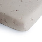Drap contour de lit de bébé en mousseline - Étoiles filantes - Literie - Boutique LeoLudo - Mushie