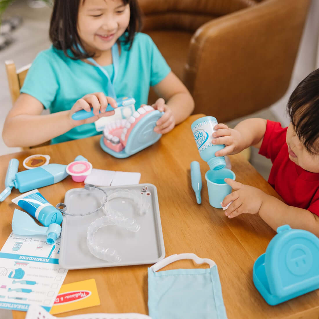 Ensemble de jeu de dentiste Super Sourire - Jouets d'imitation - Boutique LeoLudo - Melissa & Doug