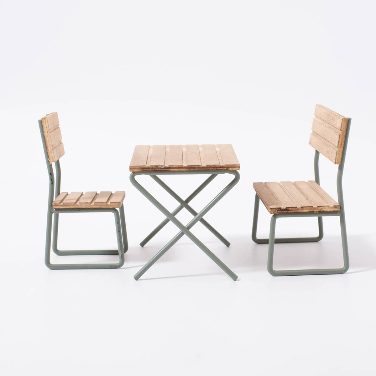 Ensemble de meubles de jardin Mini - Accessoires de maison de poupées - Boutique LeoLudo - Maileg