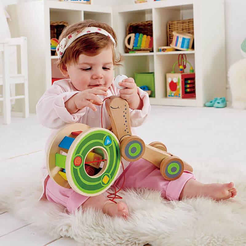 Escargot à promener - Jouets à tirer / pousser - Boutique LeoLudo - Hape