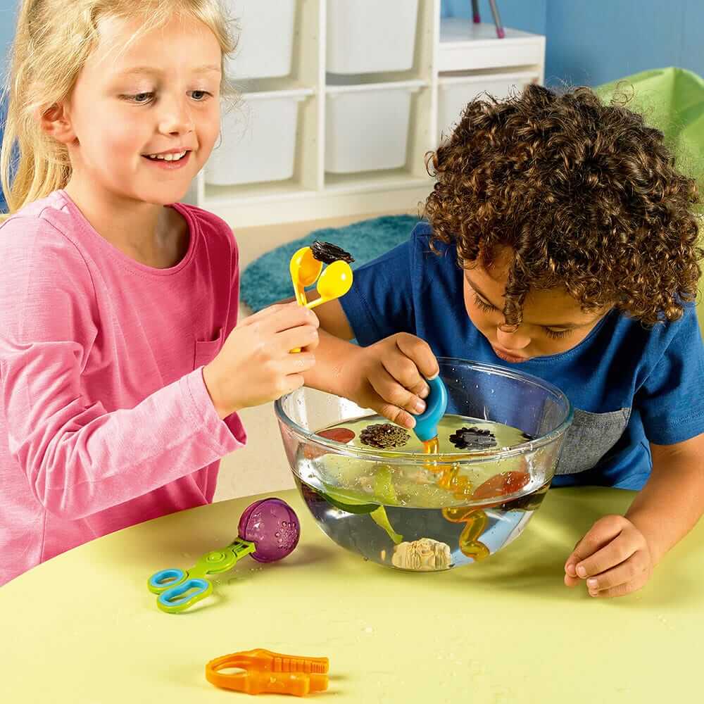 Kit d'outils de motricité fine Helping Hands - Jeux éducatifs - Boutique LeoLudo - Learning Resources