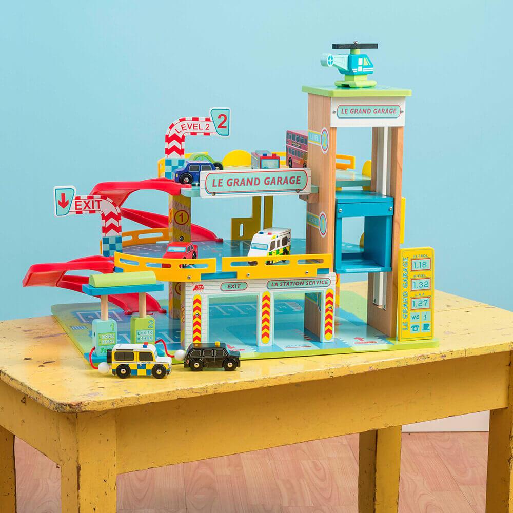 Le Grand Garage - Ensembles de jeu - Boutique LeoLudo - Le Toy Van