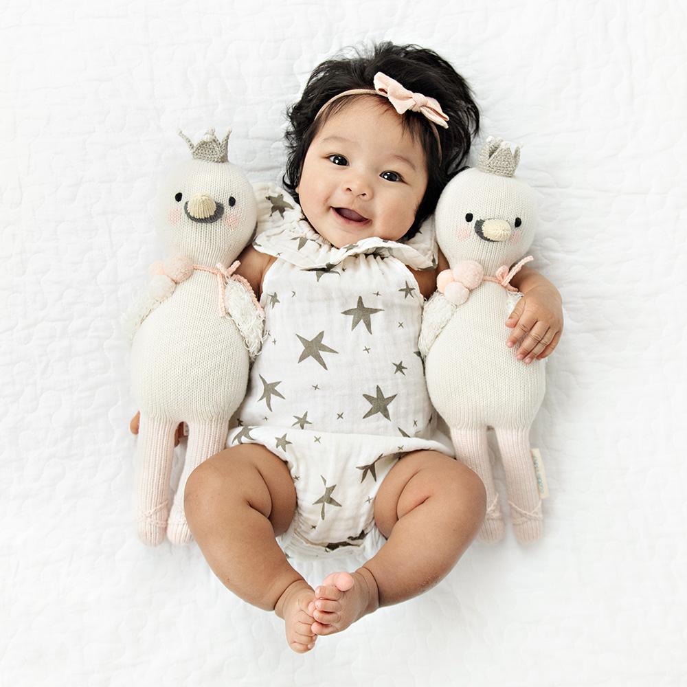 Peluche - Harlow le cygne - Peluches - Boutique LeoLudo - cuddle + kind