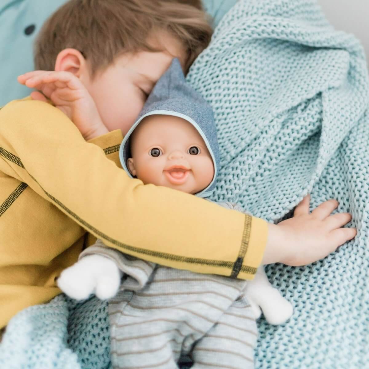 Poupée bébé Gordis en pyjama - Simon - Poupées - Boutique LeoLudo - Paola Reina