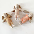 Poupée Lapin Micro en pyjama tricoté (4.25") - Poupées - Boutique LeoLudo - Maileg