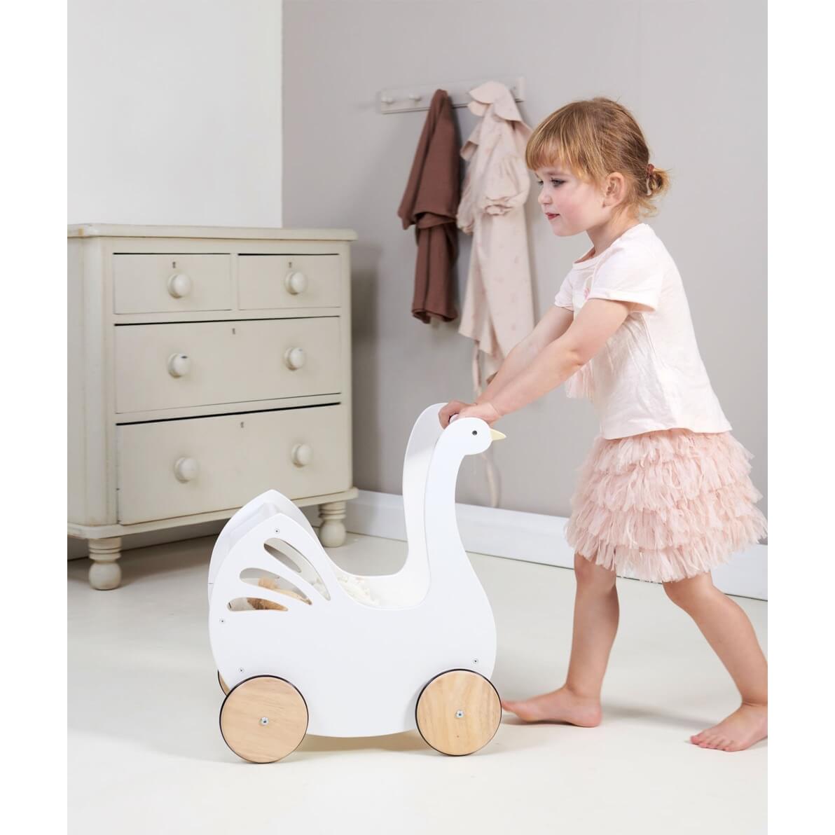 Poussette Sweet Swan pour poupée - Jouets d'imitation - Boutique LeoLudo - Tender Leaf Toys