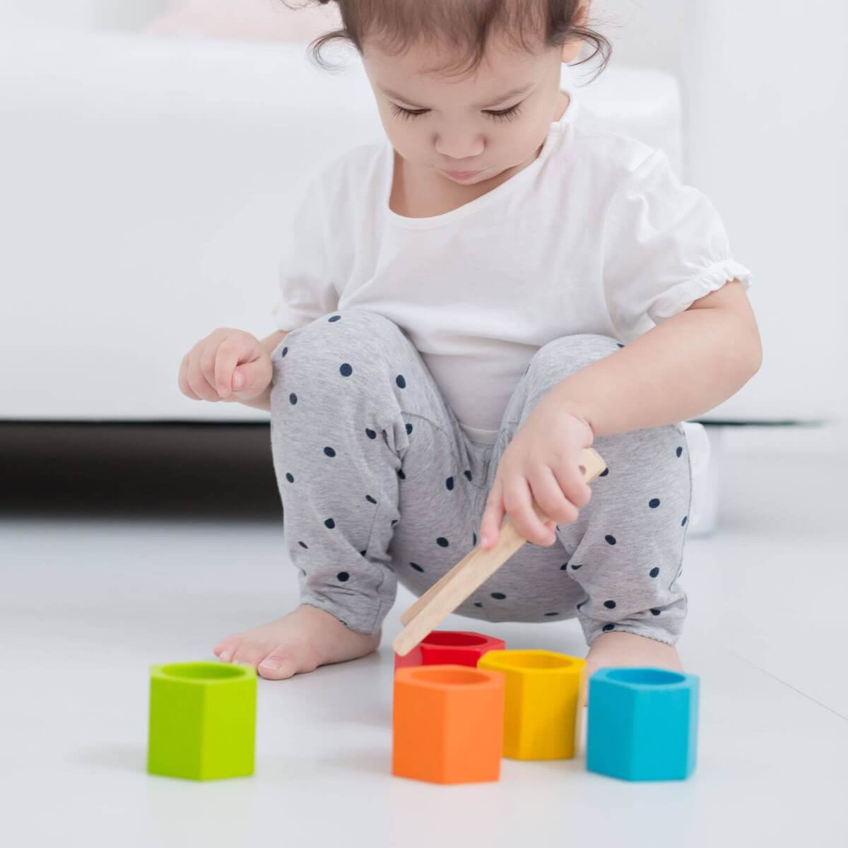 Ruche d'abeilles à trier - Jouets à trier & empiler - Boutique LeoLudo - Plan Toys