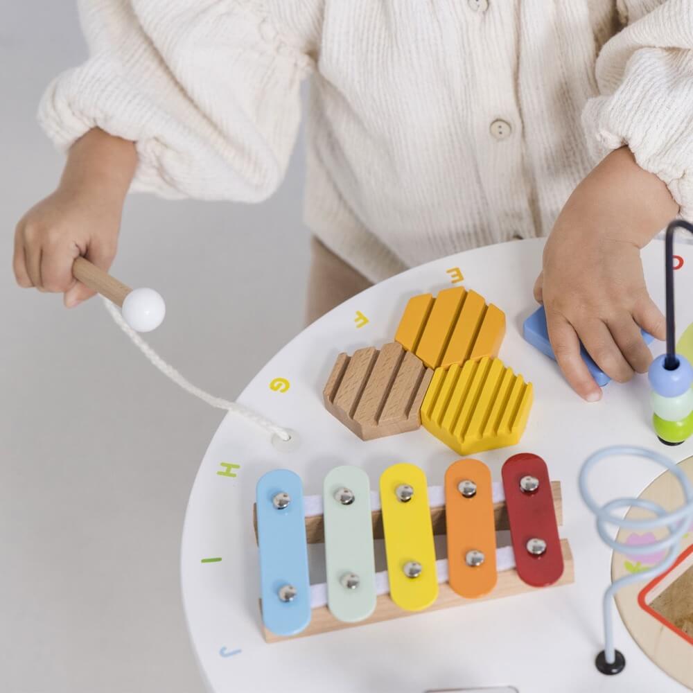 Table d'activité Petilou - Tables d'activités - Boutique LeoLudo - Le Toy Van